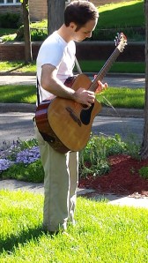 Maxwell Honey, front-yard troubadour 